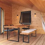 Werder -- L I E G E P L A T Z -- Ostsee 150m I Sauna I Ekamin I An Ostsee Bis 8 Pers I By 