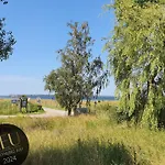 Дом отдыха Werder -- L I E G E P L A T Z -- Ostsee 150m I Sauna I Ekamin I An Ostsee Bis 8 Pers I By 