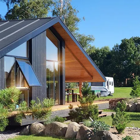 Werder -- L I E G E P L A T Z -- Ostsee 150m I Sauna I Ekamin I An Ostsee Bis 8 Pers I By 
