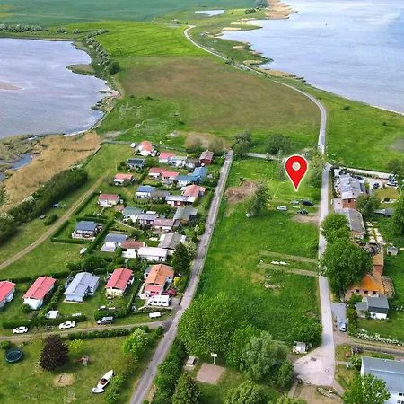 Werder -- L I E G E P L A T Z -- Ostsee 150m I Sauna I Ekamin I An Ostsee Bis 8 Pers I By 