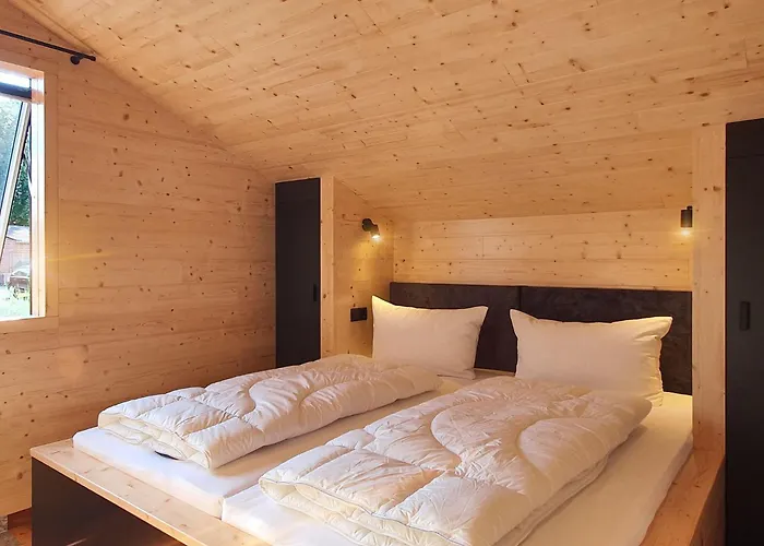 別荘 Werder -- L I E G E P L A T Z -- Ostsee 150m I Sauna I Ekamin I An Ostsee Bis 8 Pers I By 