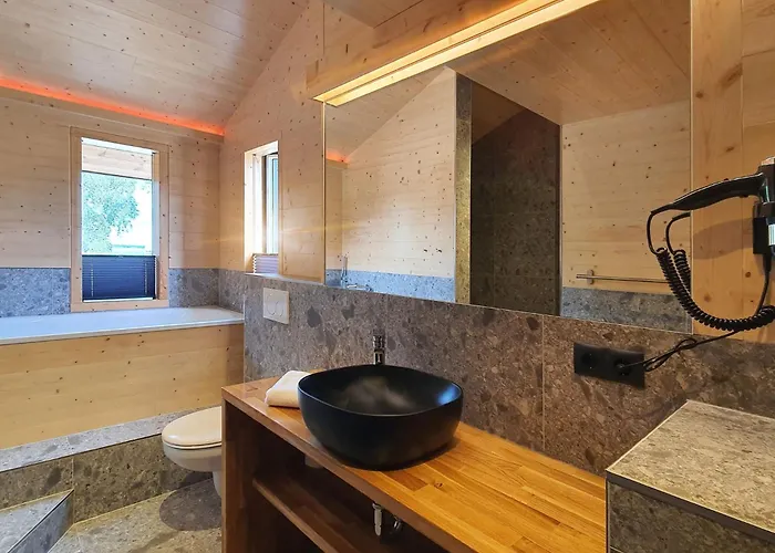 Prázdninový dům Werder -- L I E G E P L A T Z -- Ostsee 150m I Sauna I Ekamin I An Ostsee Bis 8 Pers I By 