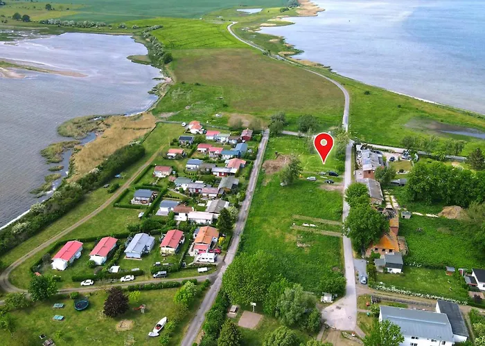 Werder -- L I E G E P L A T Z -- Ostsee 150m I Sauna I Ekamin I An Ostsee Bis 8 Pers I By 