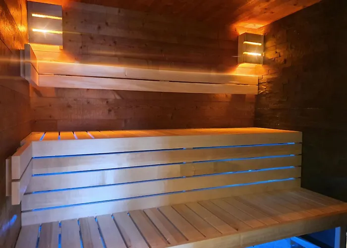 Werder -- L I E G E P L A T Z -- Ostsee 150m I Sauna I Ekamin I An Ostsee Bis 8 Pers I By 